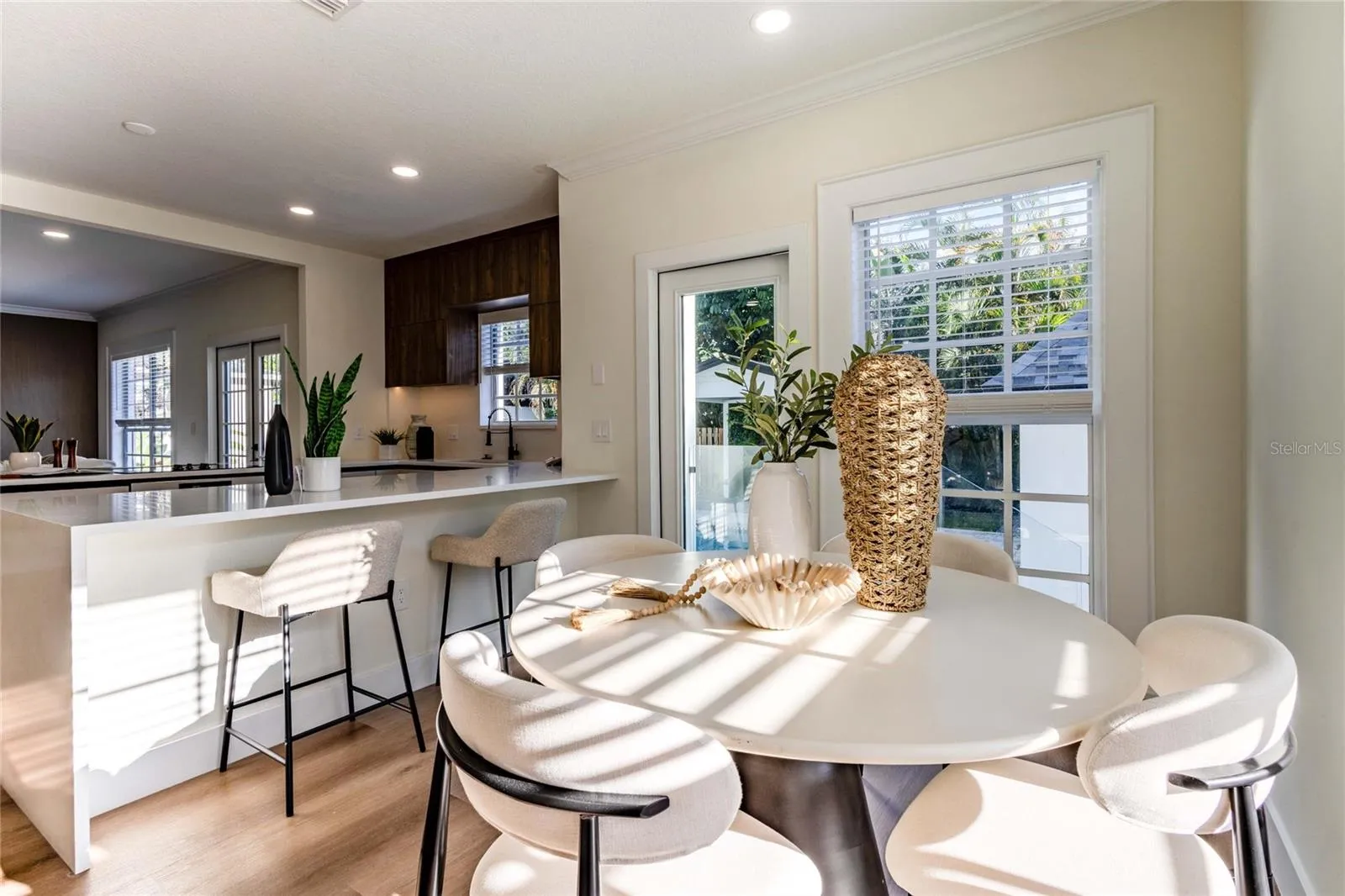 Breakfast Room