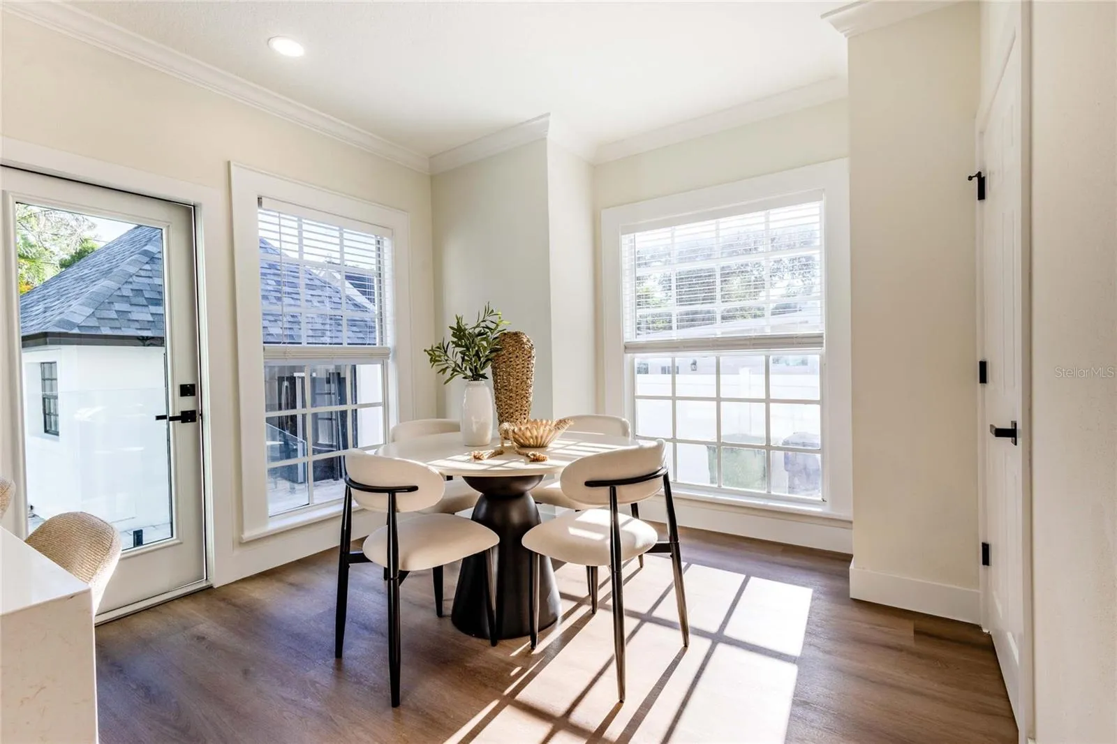 Breakfast Room