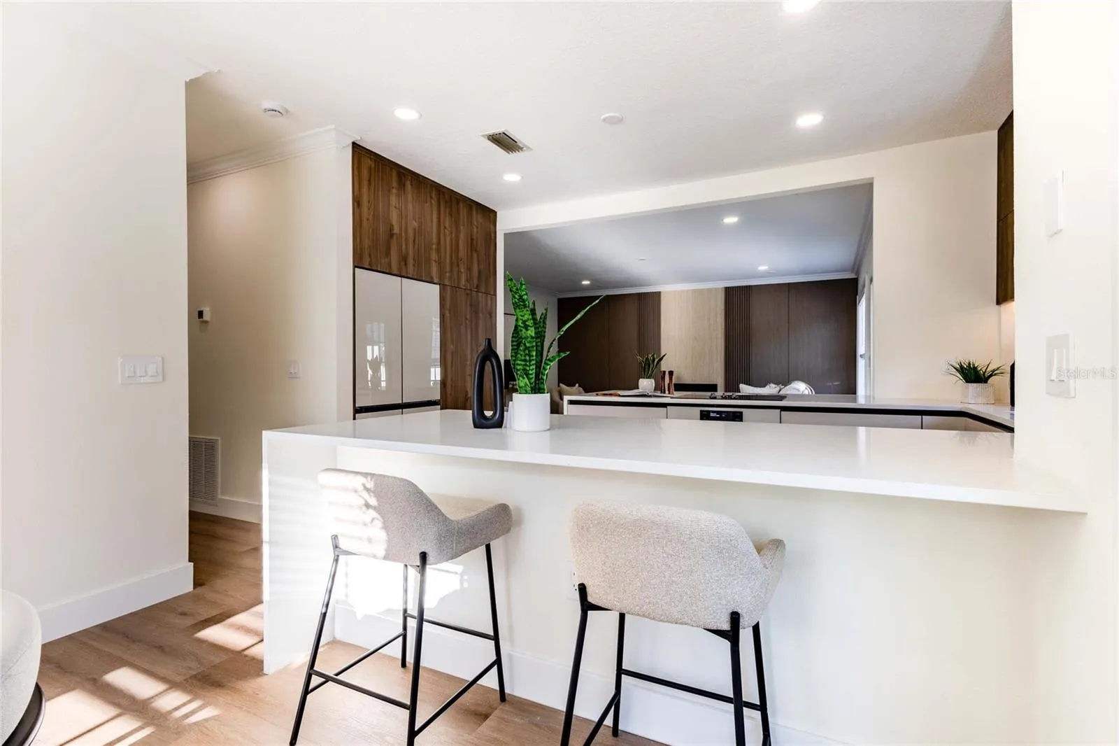 Breakfast Room