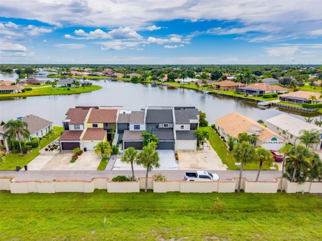 Exquisite Waterfront Oasis Found