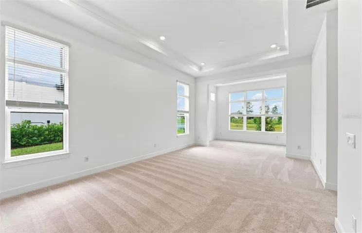 Extended Owners Suite w/Retreat