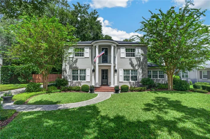 Welcome to 1137 Country Club Drive