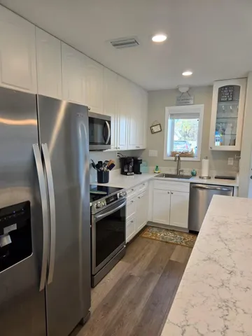 Open kitchen