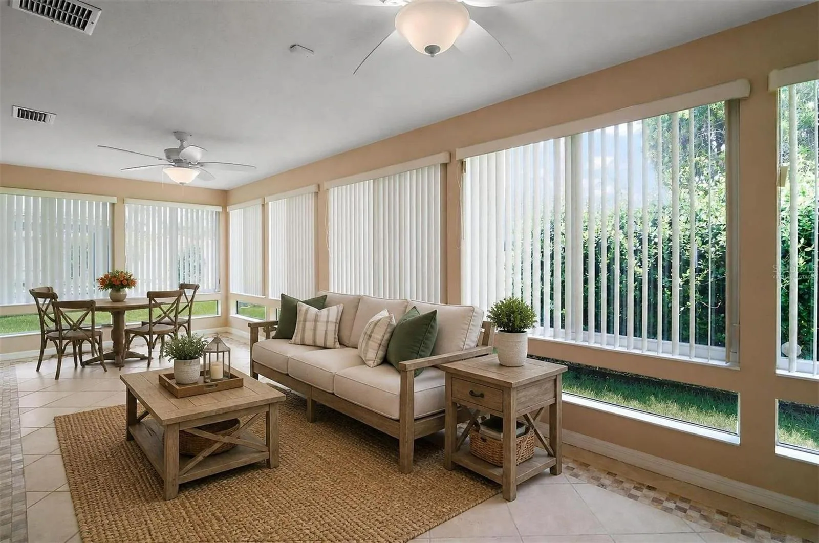 Enclosed Lanai-Virtually Staged