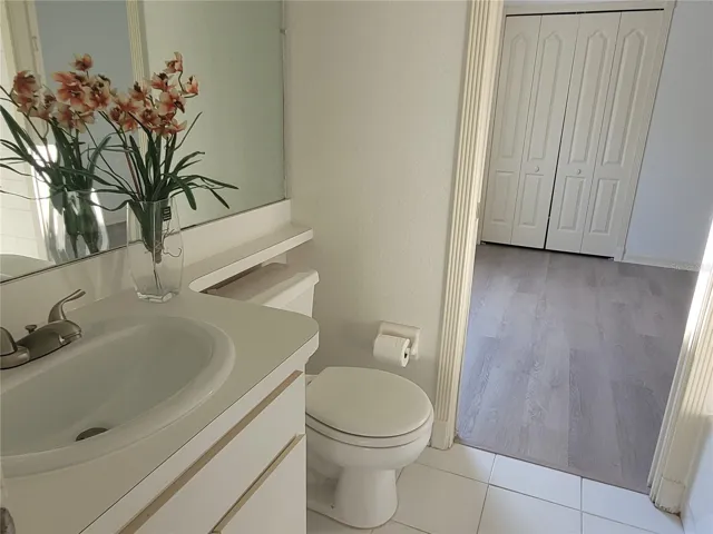 Full Bathroom #2/ Jack and Jill