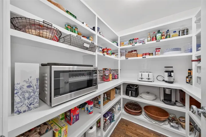 Spacious pantry