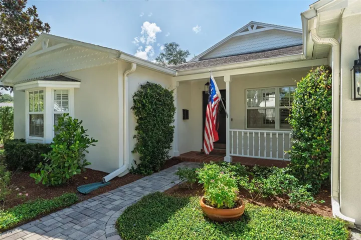 1230 Norwood Place