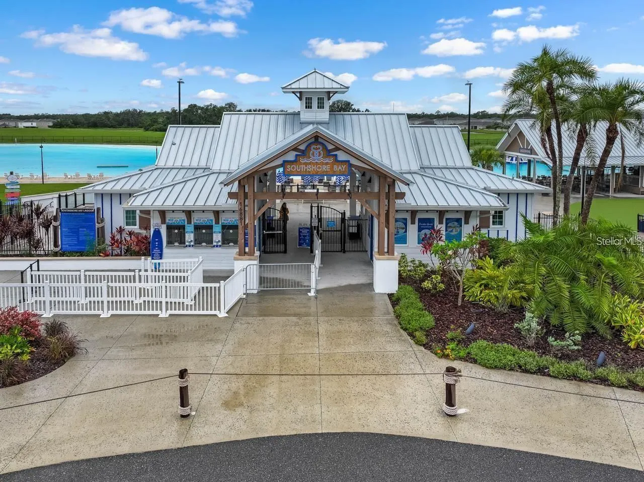 Metro Lagoon Entrance