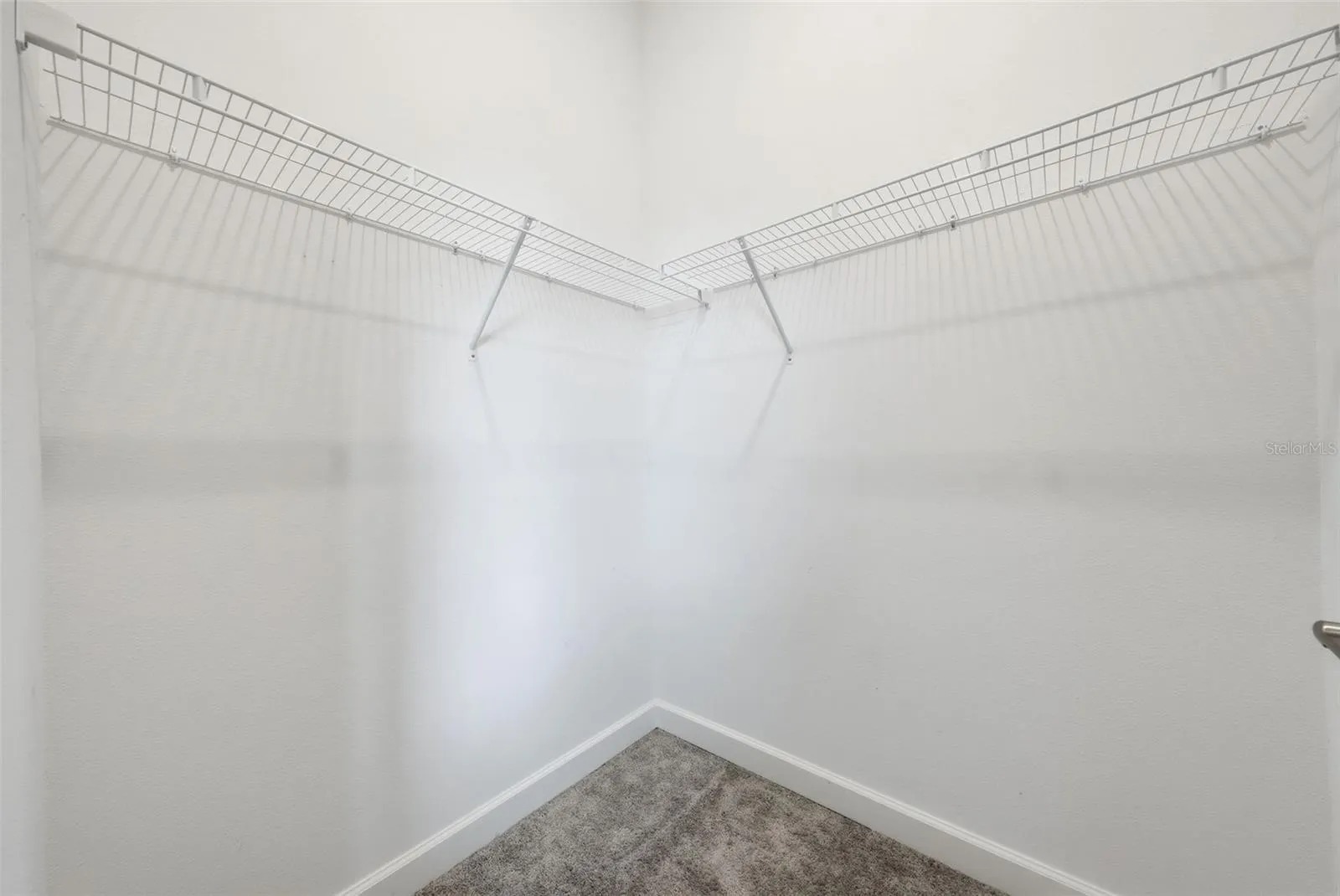 2nd Bedroom Walkin Closet