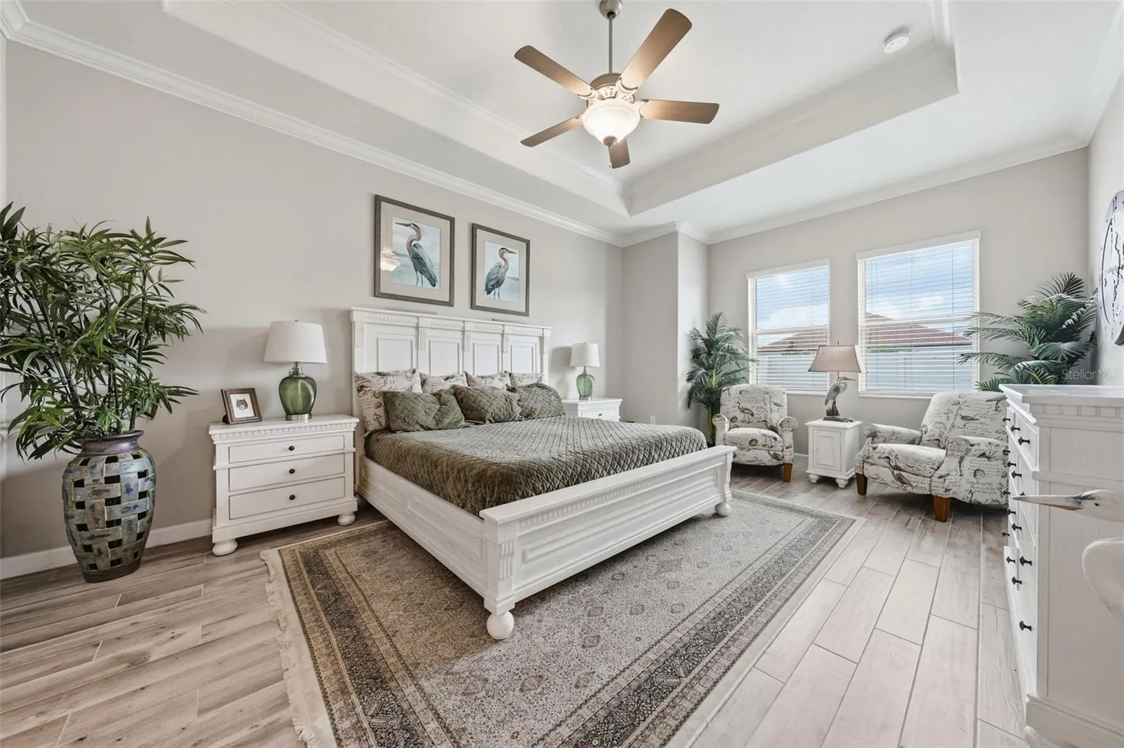 Gorgeous &amp; Spacious Primary Bedroom