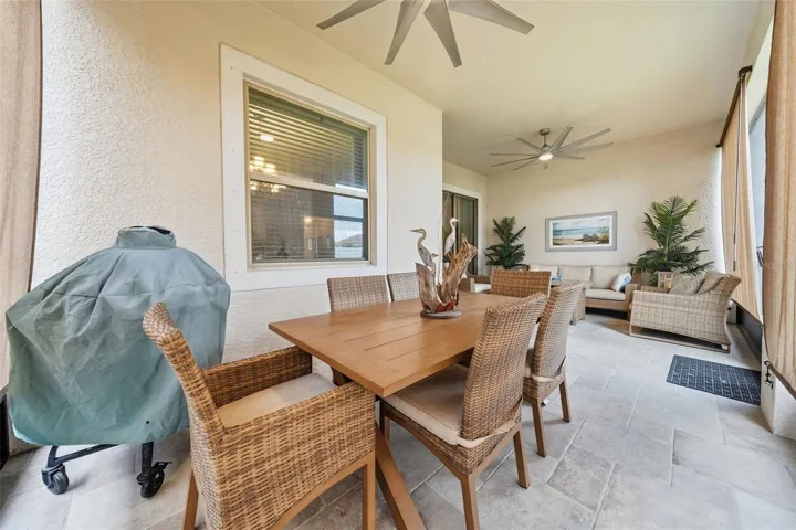 Expansive Screened Lanai w/ Custom Shades