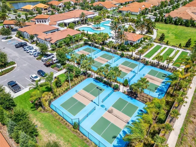 Community Pool-Tennis/Pickleball Courts