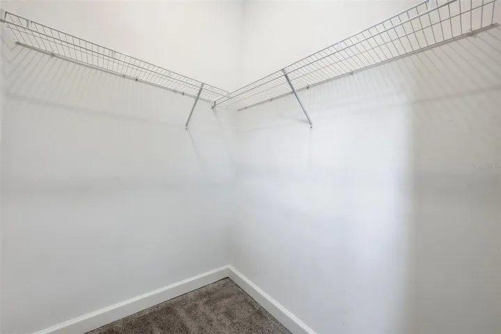 3rd Bedroom Walkin Closet