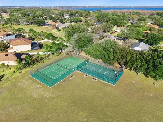 Community Tennis &amp; Basketball