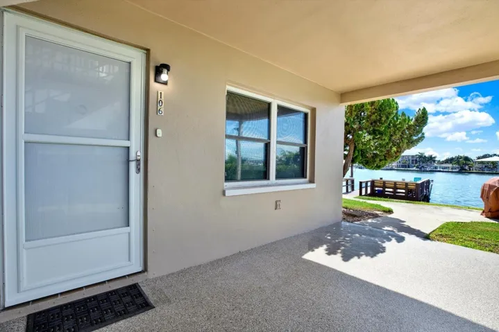 End Unit with Direct Waterviews
