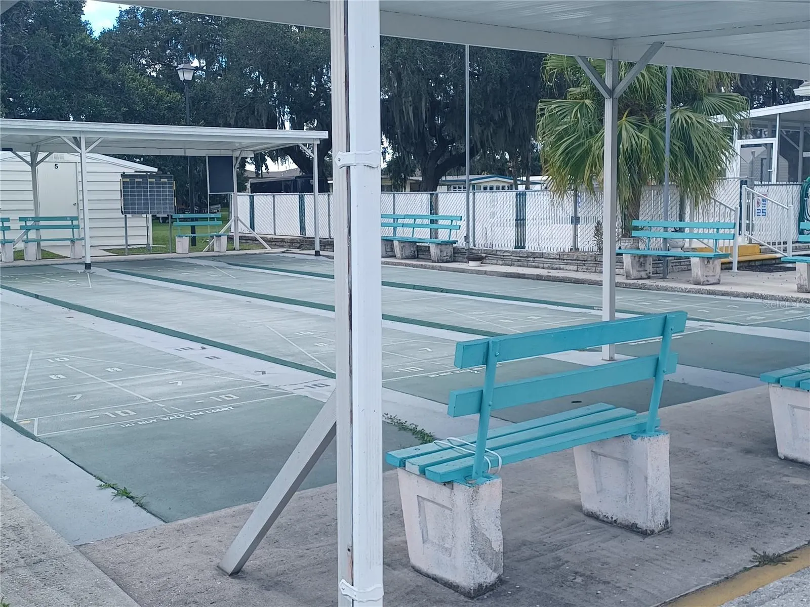 Community Shuffleboard