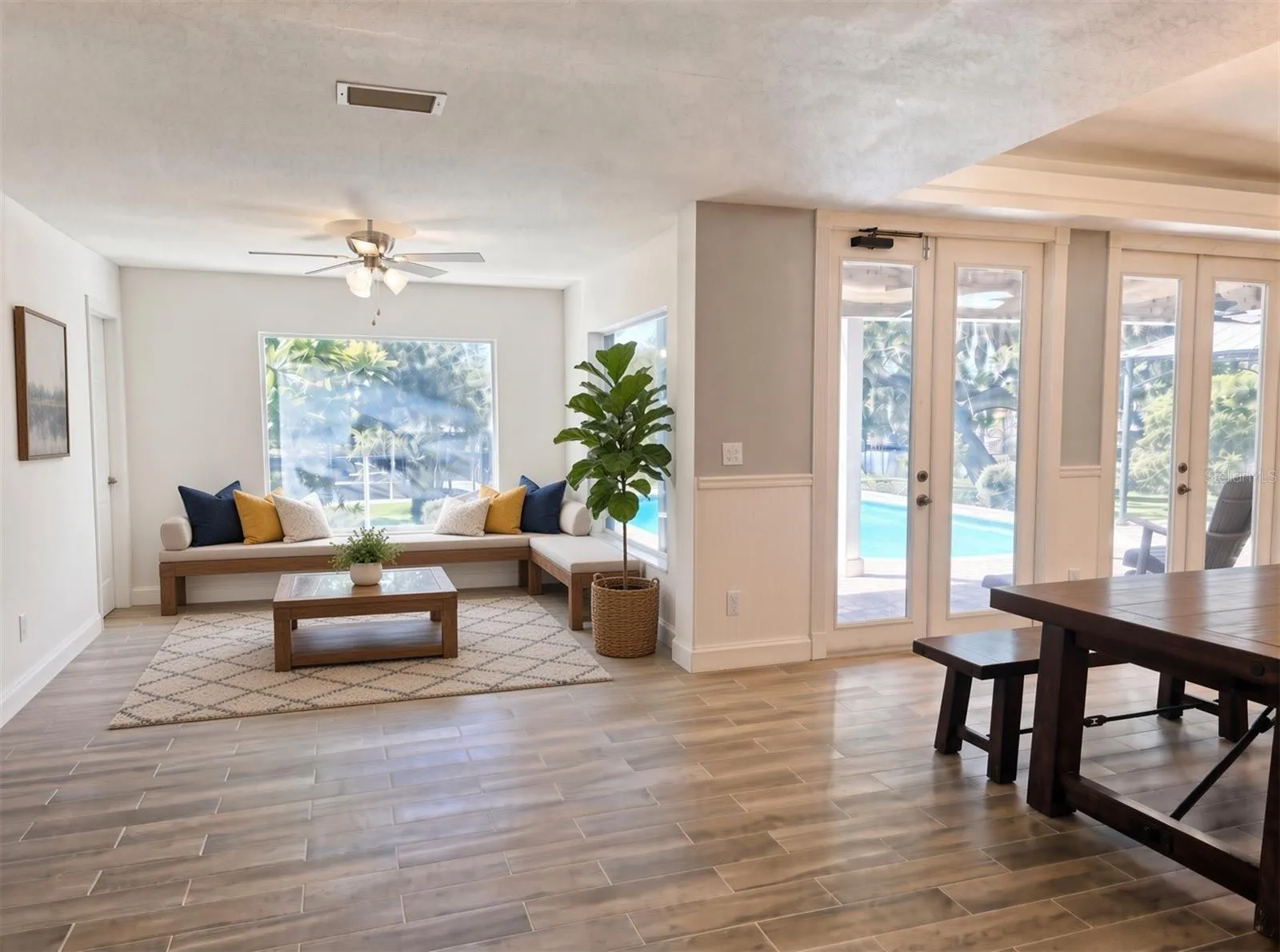 Staged window area
