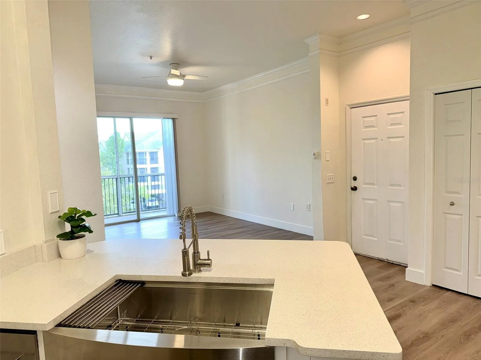 New sink, dishwasher and disposal