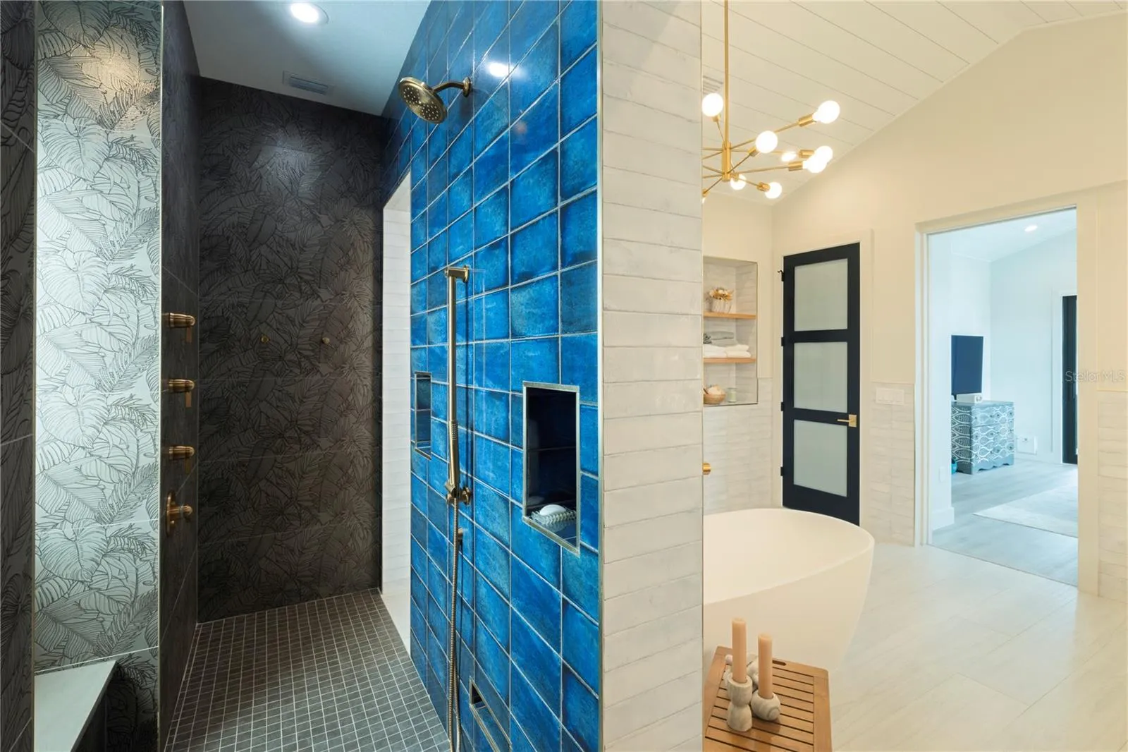 Primary Shower 2