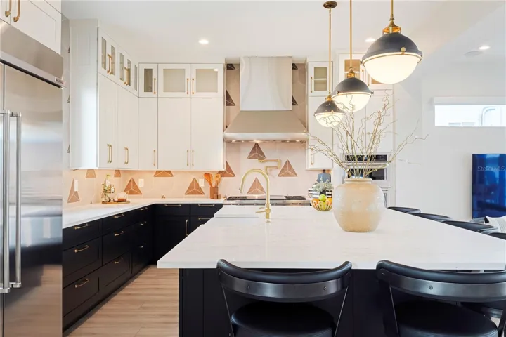 Kitchen 1