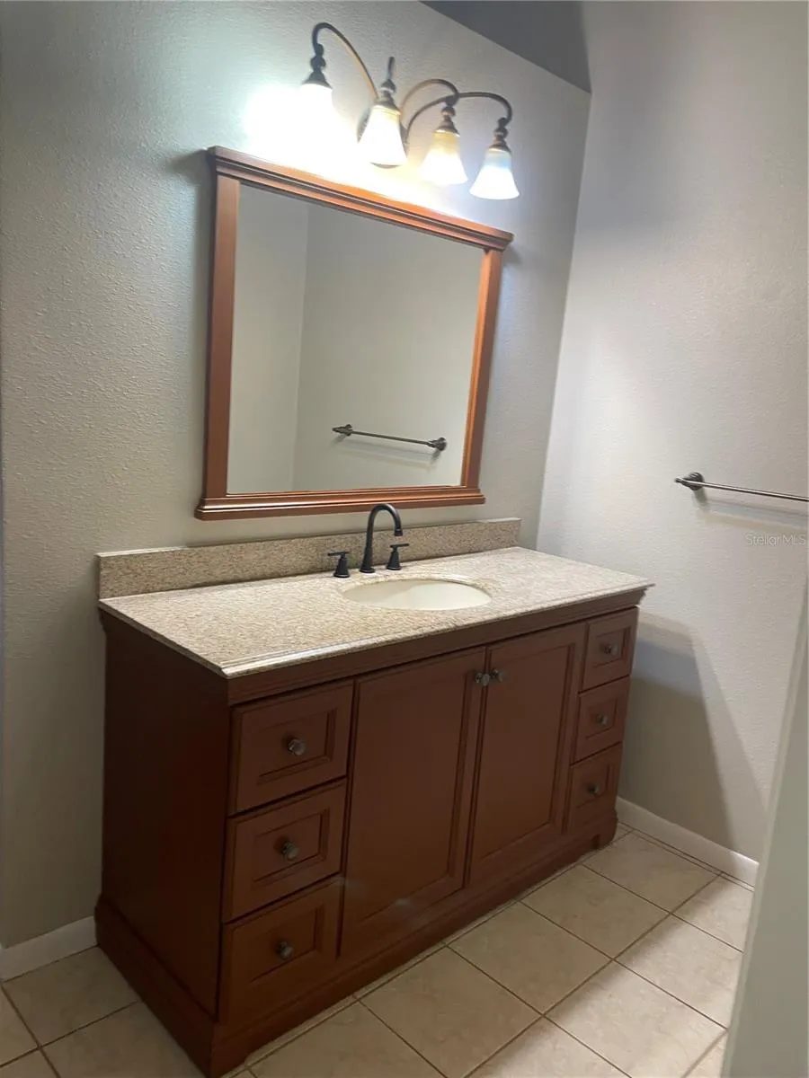 Primary bath