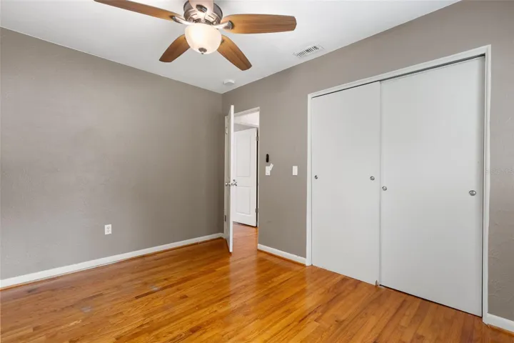 Bedroom 3 - Built In Closet