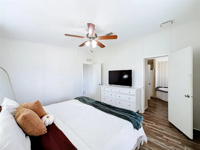 Master bedroom