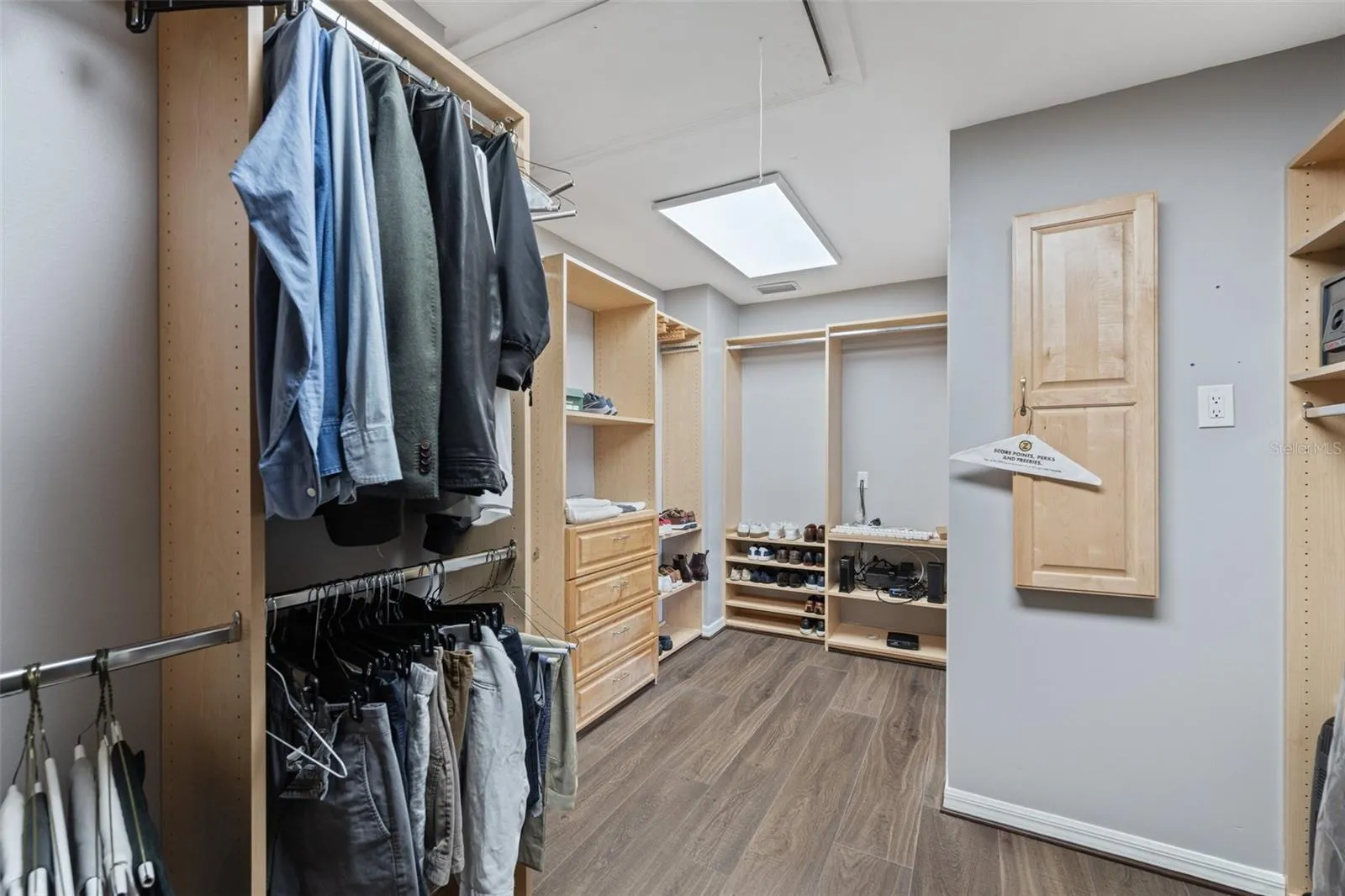 primary walk in closet