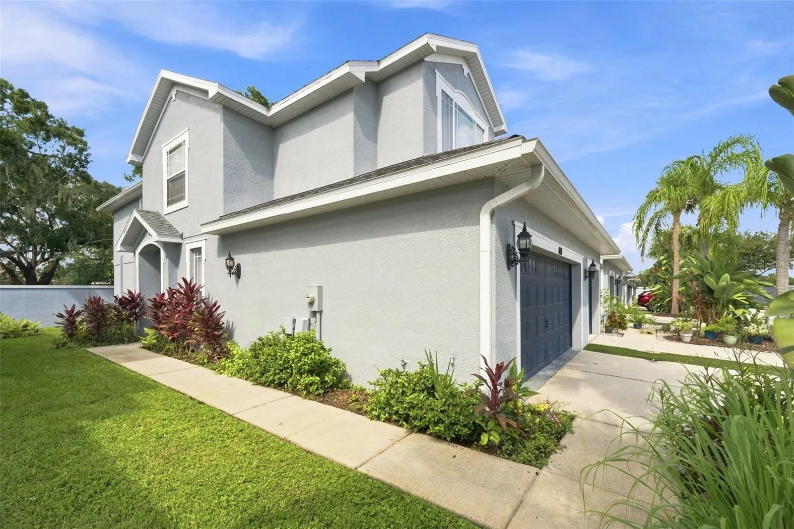 6030 Parkside Meadow Dr.