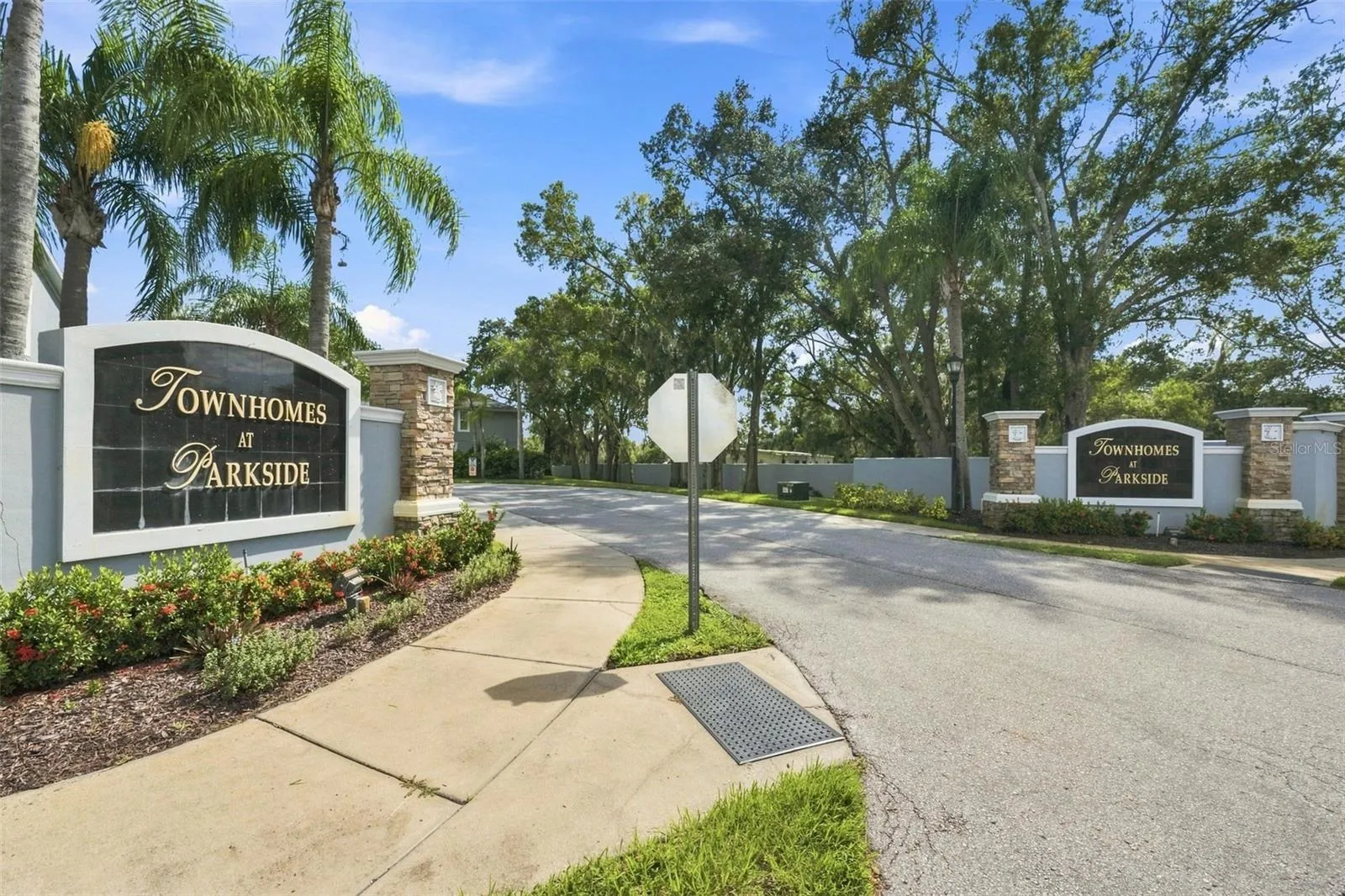 Townhomes At Parkside