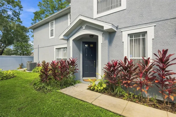 6030 Parkside Meadow Dr.