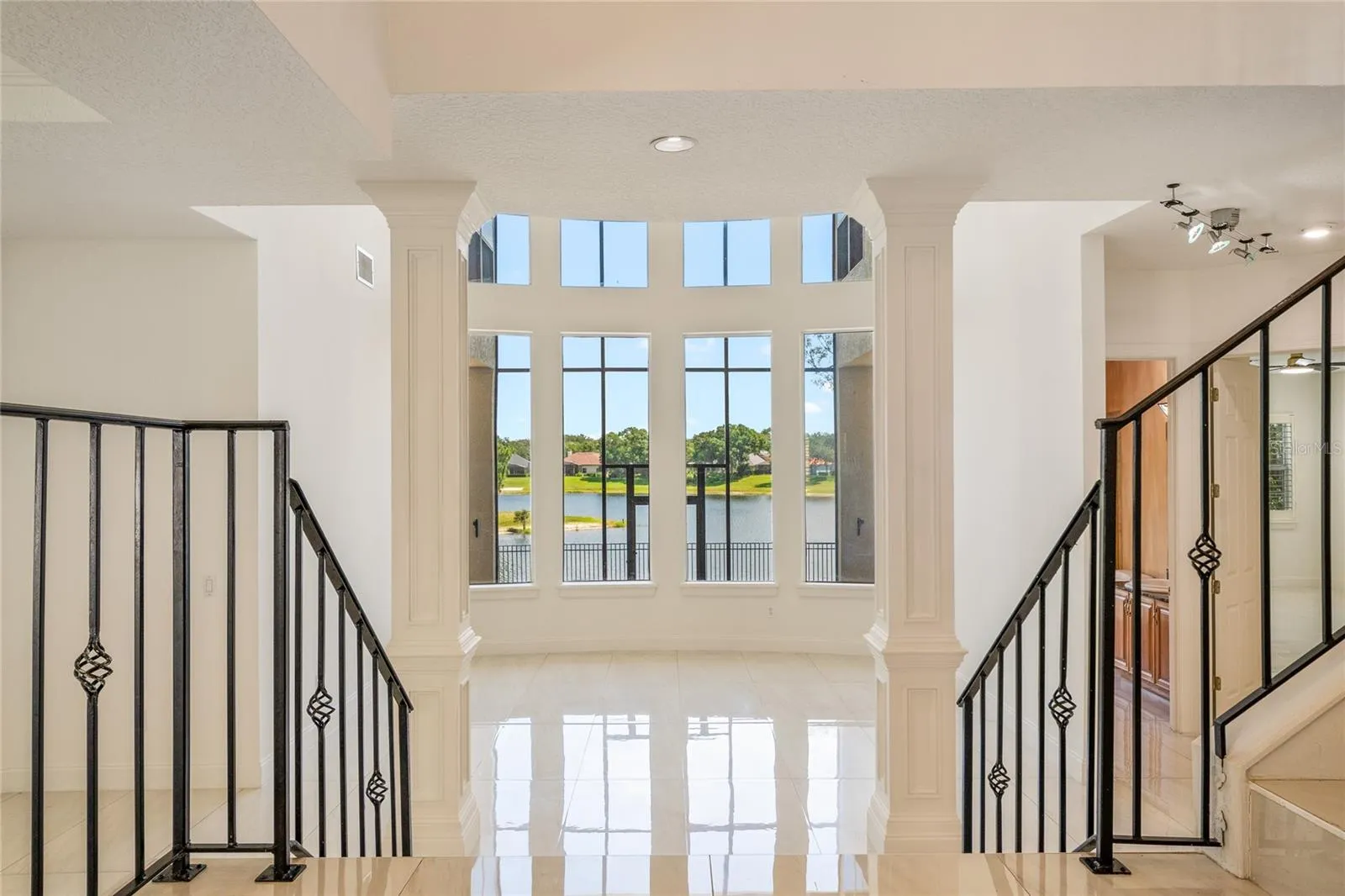 Entry - View of Lake Marietta