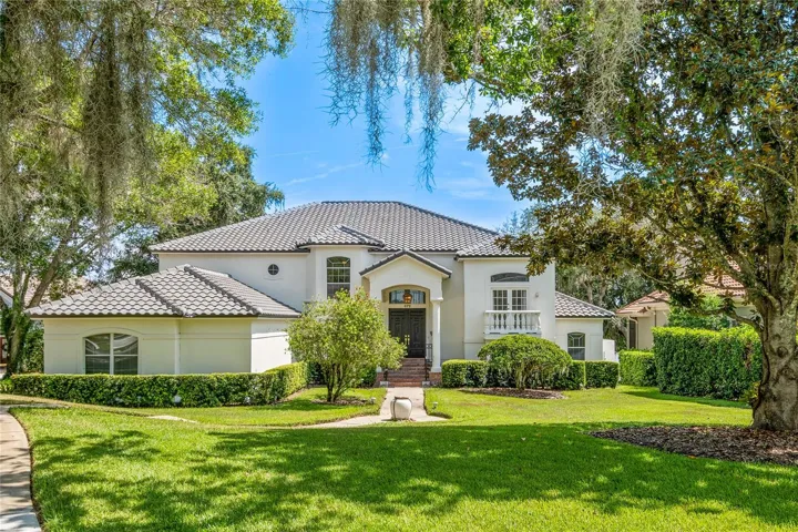 672 Stonefield Loop - Amazing Curb appeal!