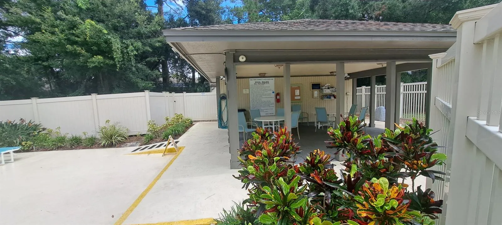 Pool cabana