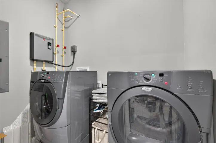 LAUNDRY