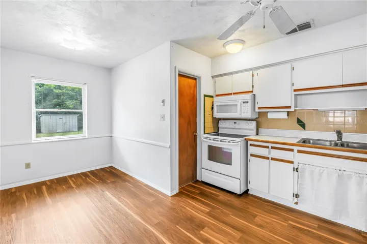Kitchen/dining