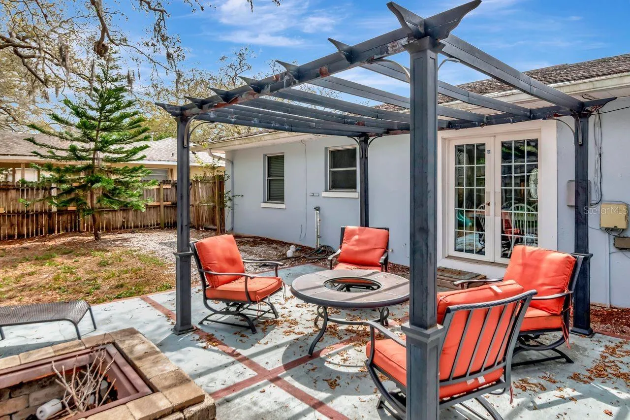 Pergola sitting area