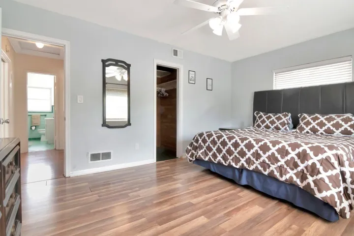 Primary suite