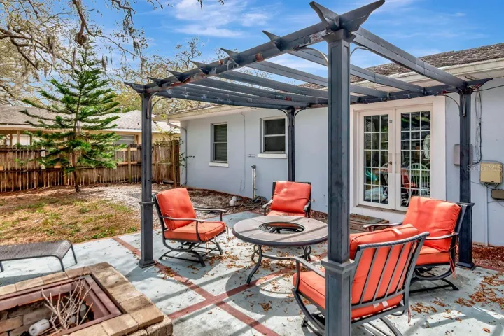 Pergola sitting area
