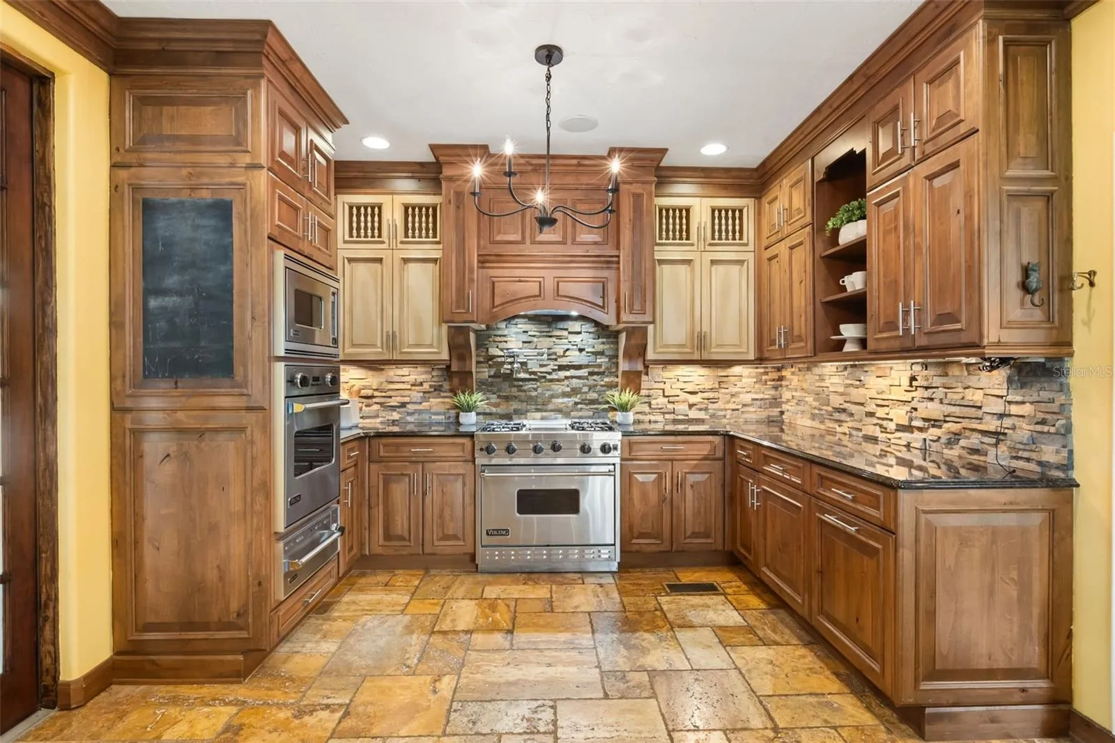 Kitchen with Viking Appliances