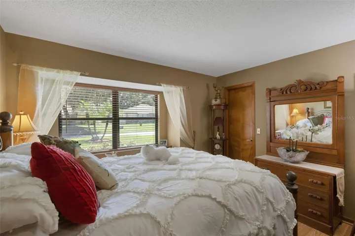 BEDROOM #2