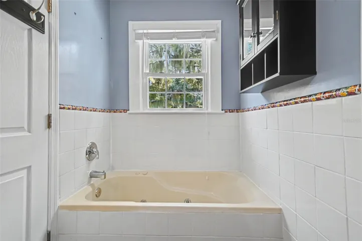 Tub shower separation