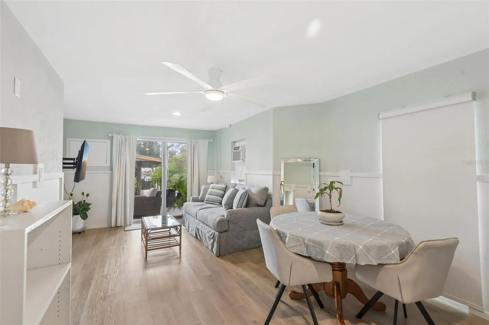 Mother-in-law suite on the 1st floor