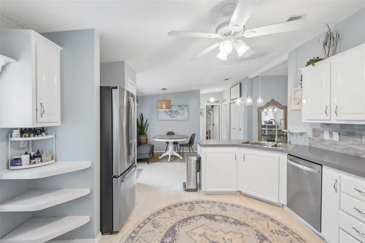 Light, Bright &amp; Airy