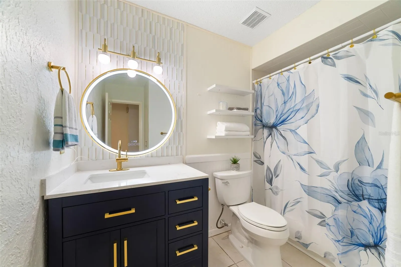 Full updated guest bath.
