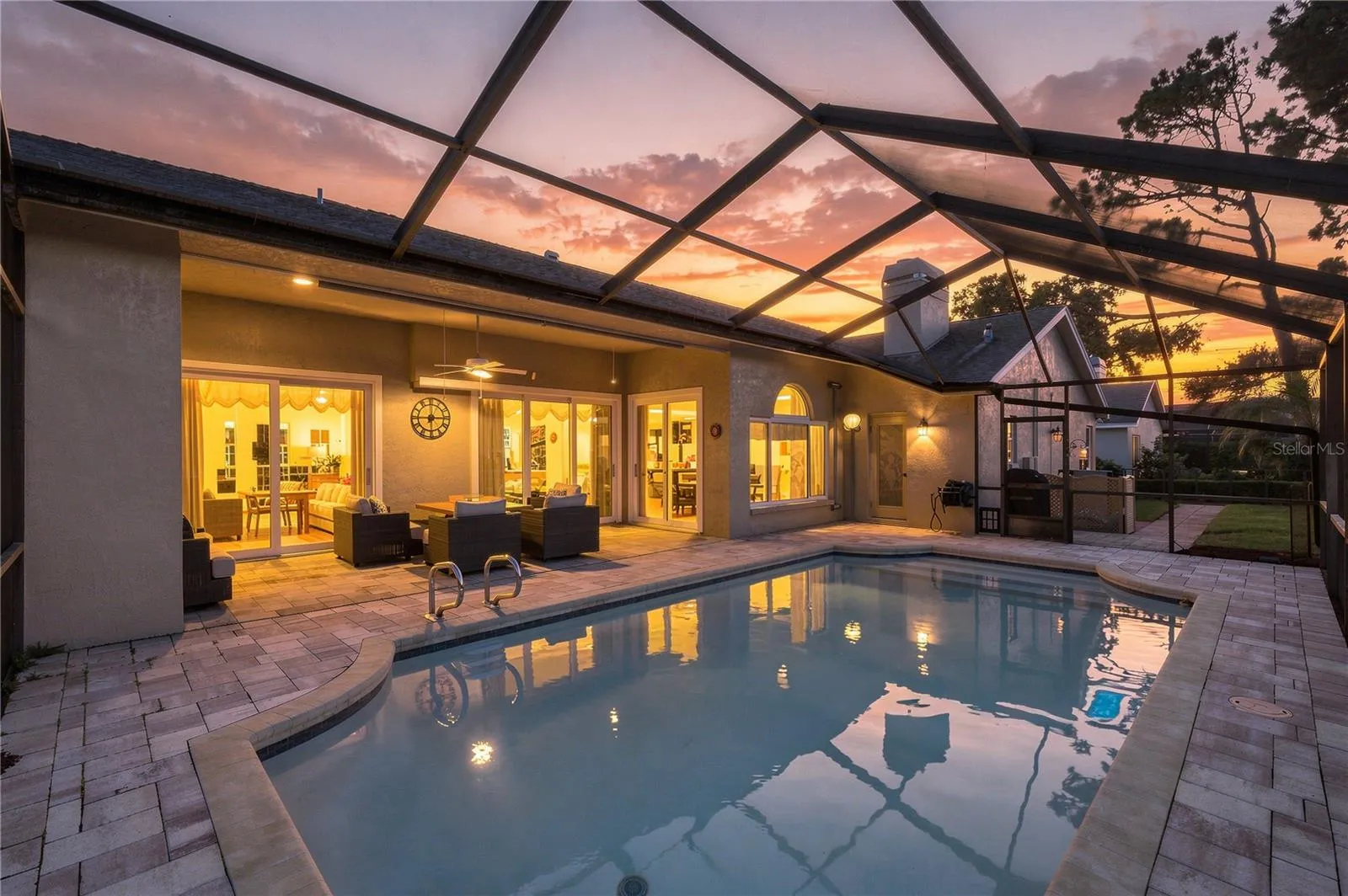 679 Litchfield Ln, Dunedin, FL 34698