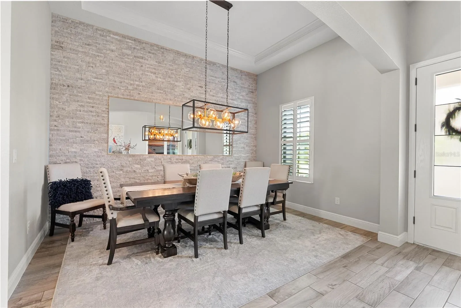 Formal Dining