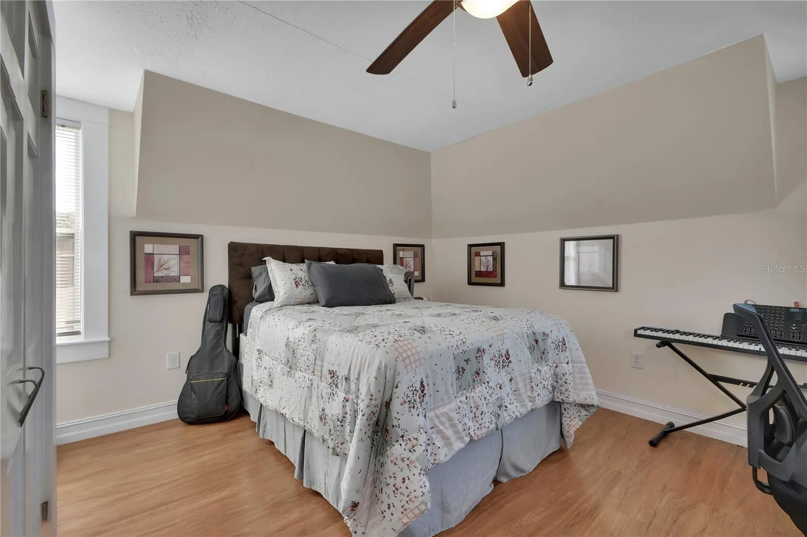 UPSTAIRS  BEDROOM #1