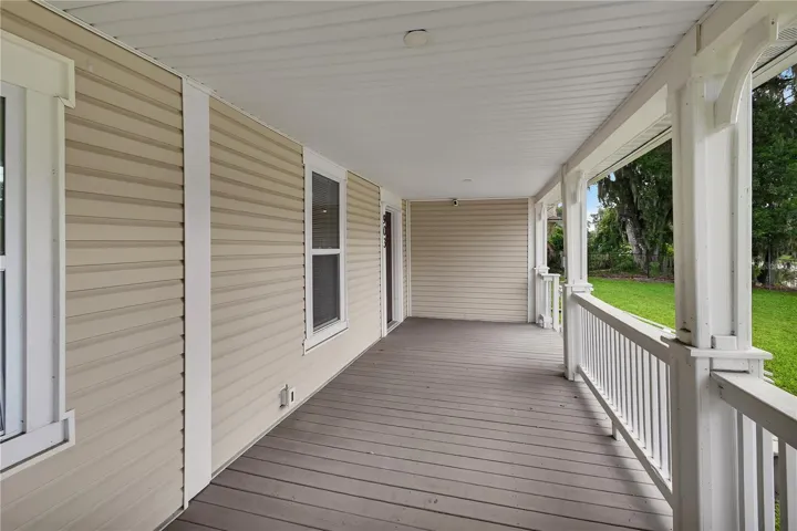 SIDE PORCH