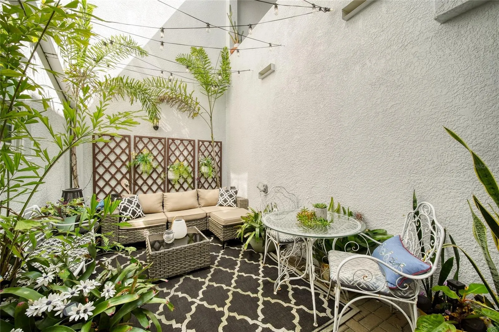 Private Courtyard with Brick Pavers